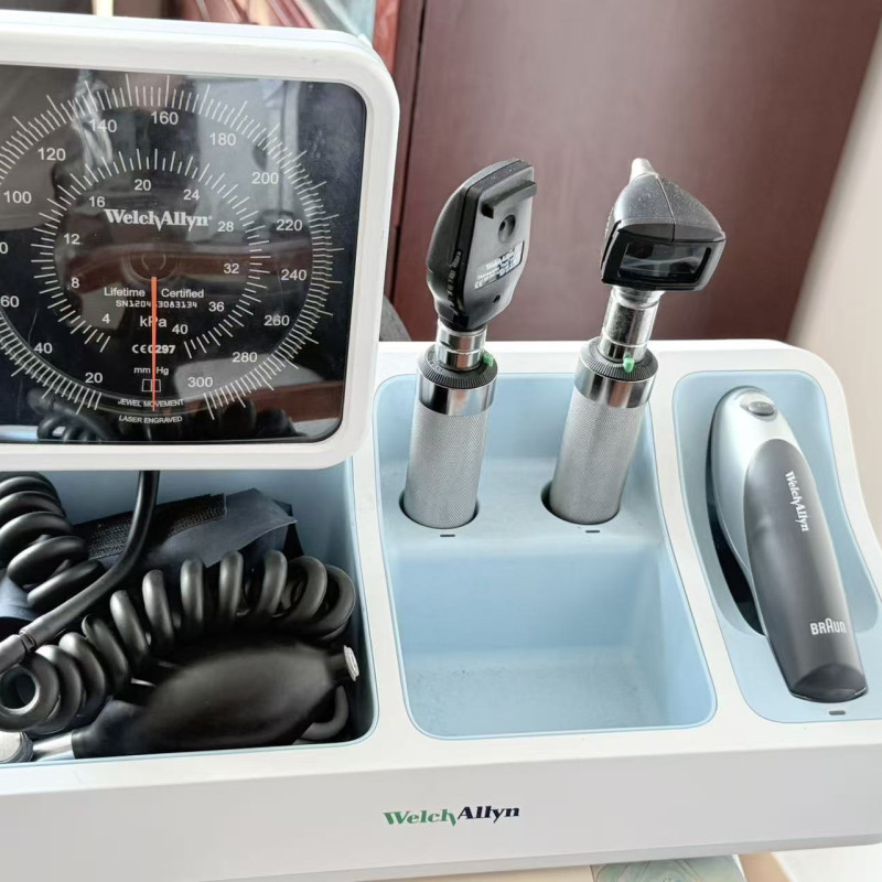 GS DIAGNOSTICDESK SYSTEM CHARGER