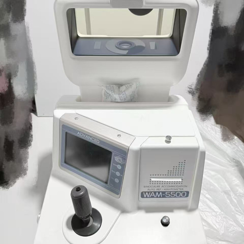 BINOCULAR ACCOMMODATION AUTO REF/KERATOMETER